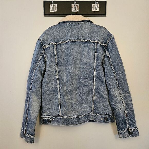 AE Denim Sherpa Jacket - Picture 9 of 11